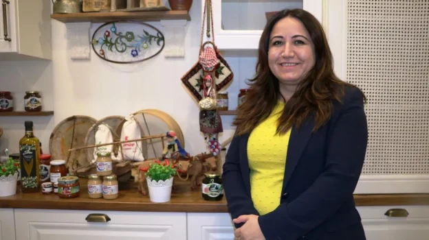 'Bir Kadın Düşler Bir Dünya Değişir' Diyen Gülsüm Üstün 56 Çeşitte Üretimini Sürdürüyor 5